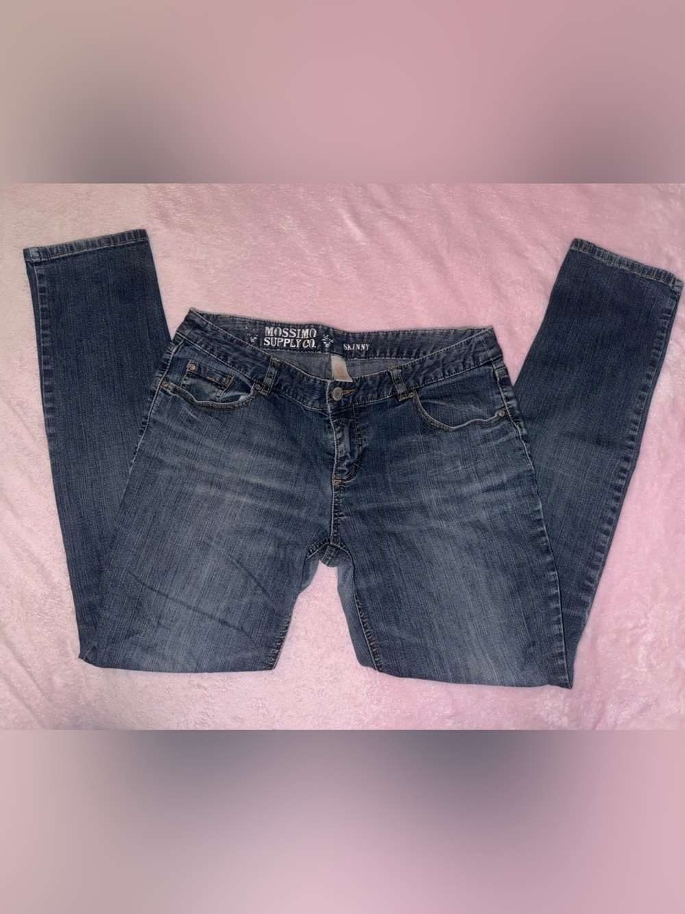 22 💙 Mossimo Supply Co. Skinny Jeans 💙
